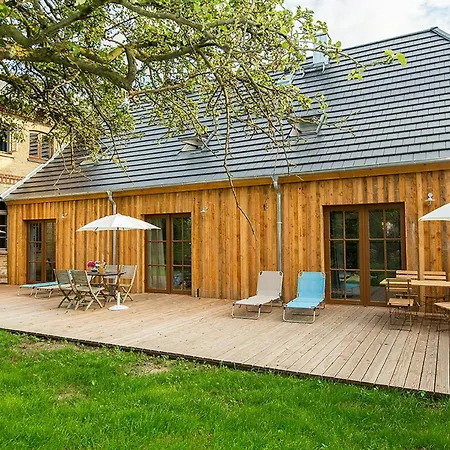 Vacation With Garden Terrace And Sauna * Walow