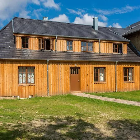 Vacation With Garden Terrace And Sauna Дом отдыха *