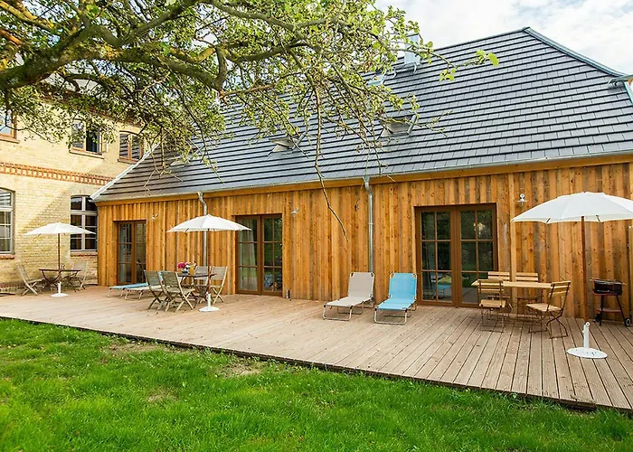 Vacation With Garden Terrace And Sauna * Walow