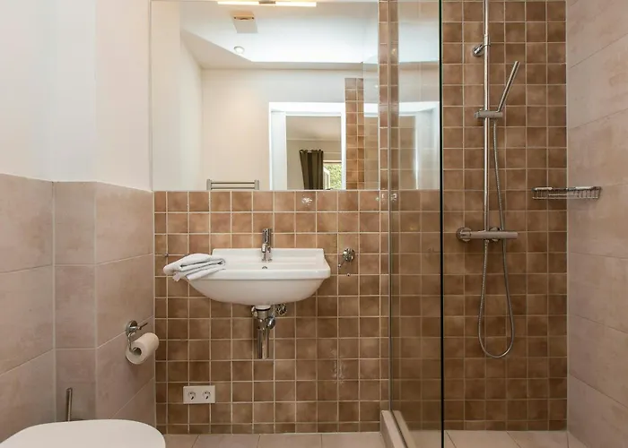 Prázdninový dům Vacation With Garden Terrace And Sauna *