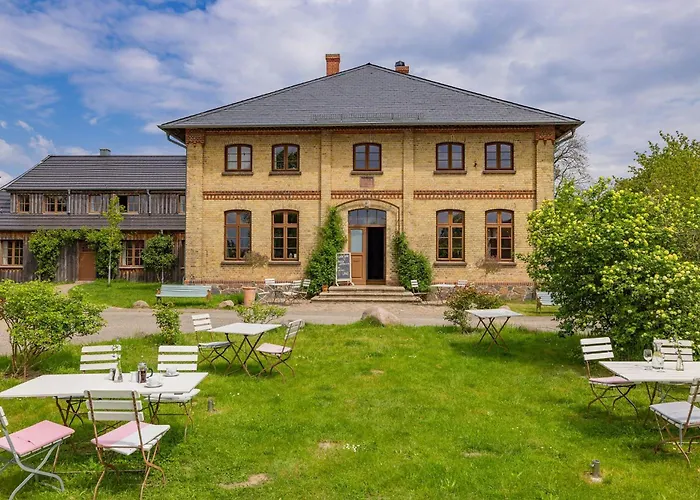 Vacation With Garden Terrace And Sauna Walow